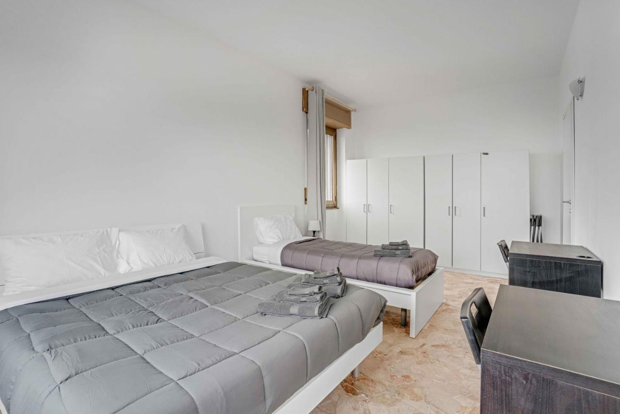 Cav9 - Large Apartment With Panoramic View - มิลาน ภายนอก รูปภาพ